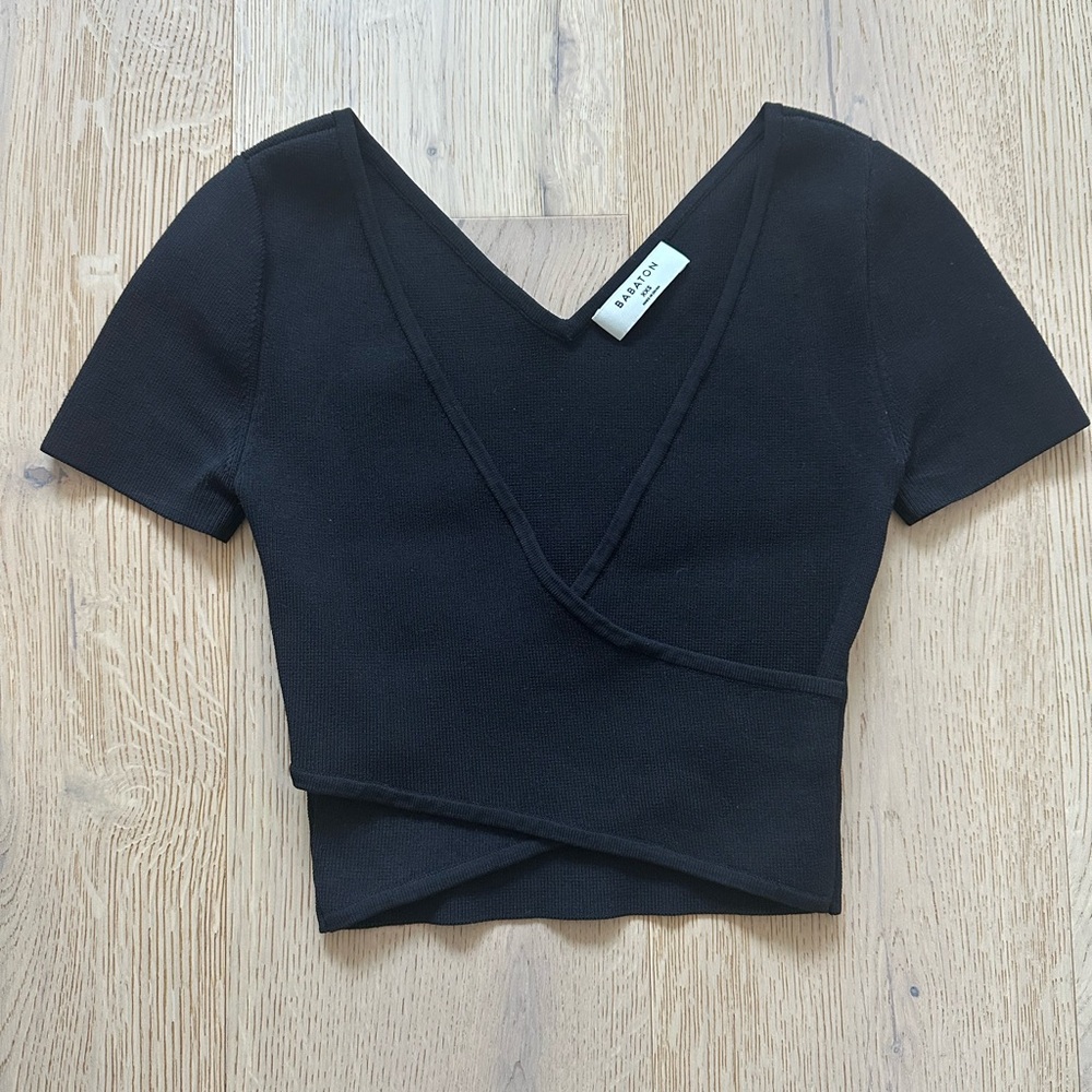 Aritzia Babaton sculpt knit cross front top